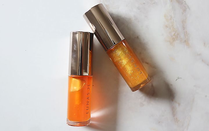 イエベ秋におすすめのルナソル 「デューイリフレクトリップオイル」はこちら！