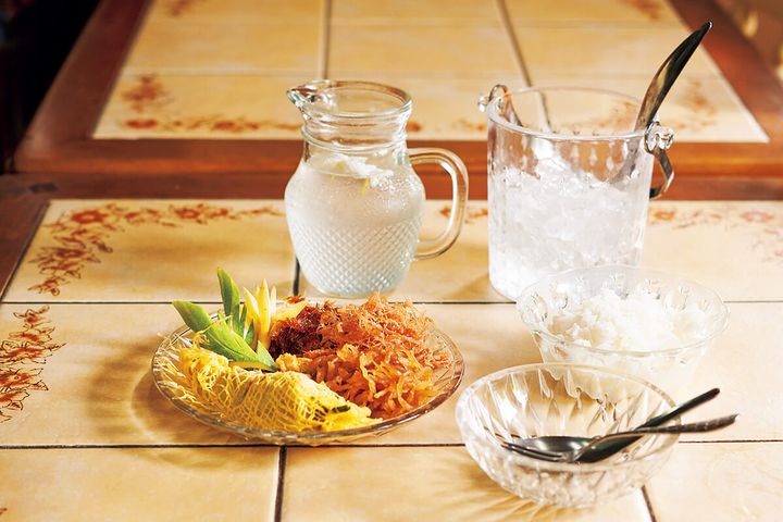 バンコク〈バーン・ワンコーウィット〉タイ風冷茶漬け・カオチェー