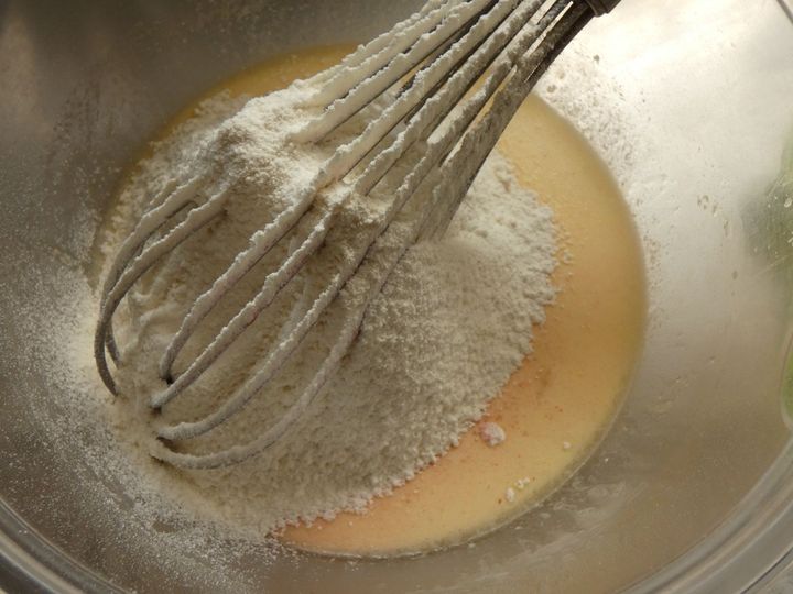 フライパンで作れる！「ラズベリーのバウムクーヘン」