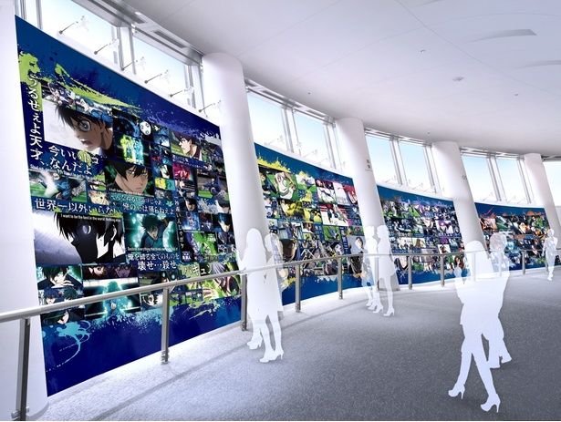 フロア450スロープの「アーカイブス」。TVアニメ『ブルーロック』の名シーン・名セリフがグラフィティ風に大型展開される