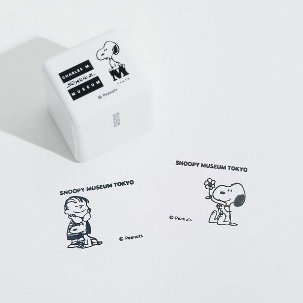 オリジナルスタンプ「OSMO(オスモ)」は1320円。ミュージアム限定のフレームと効果音、文字を組み合わせて世界に一つのスタンプが作れる