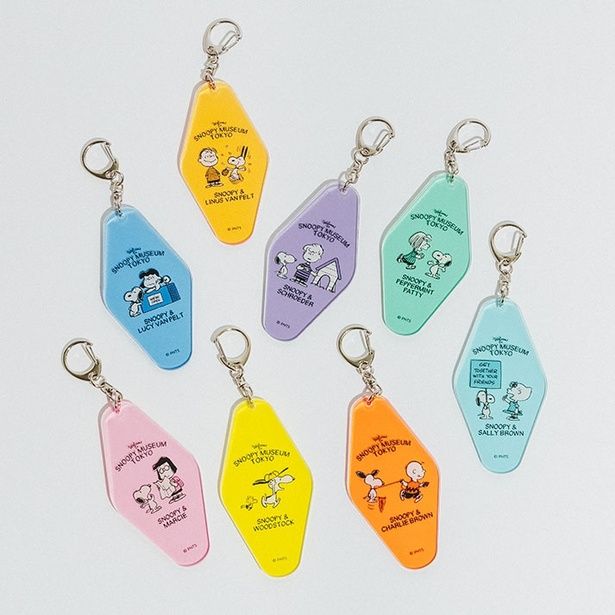 「アクリルキーチェーン WELCOME ART」(ランダム8種)