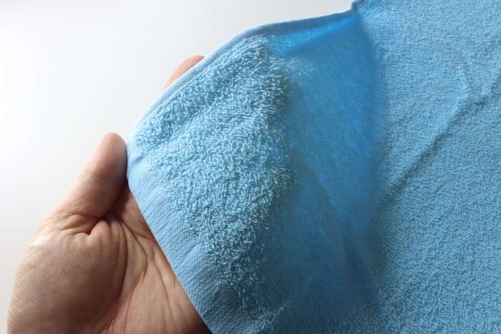 ダイソーのウィルス対策タオル（抗ウィルス加工）の手触り