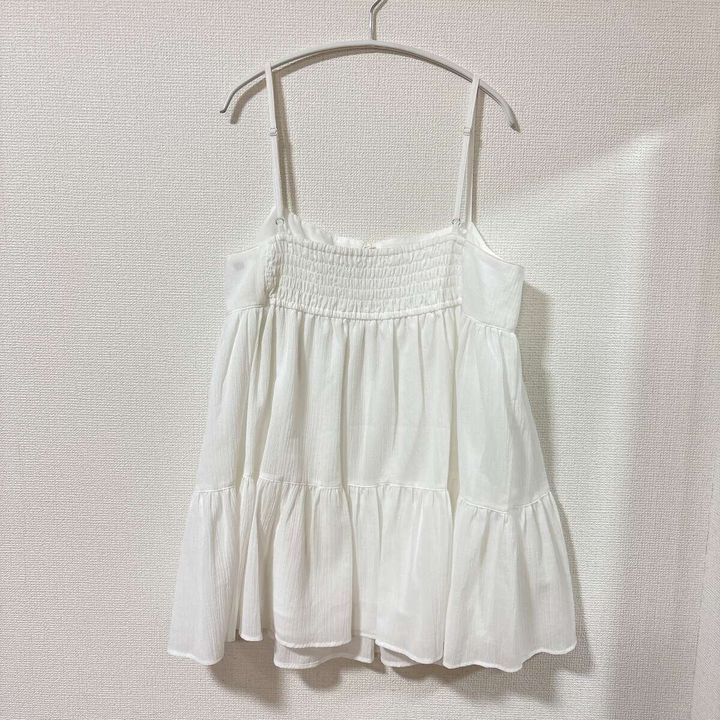 GU キャミソールチュニック ホワイト 背面 ギャザー
