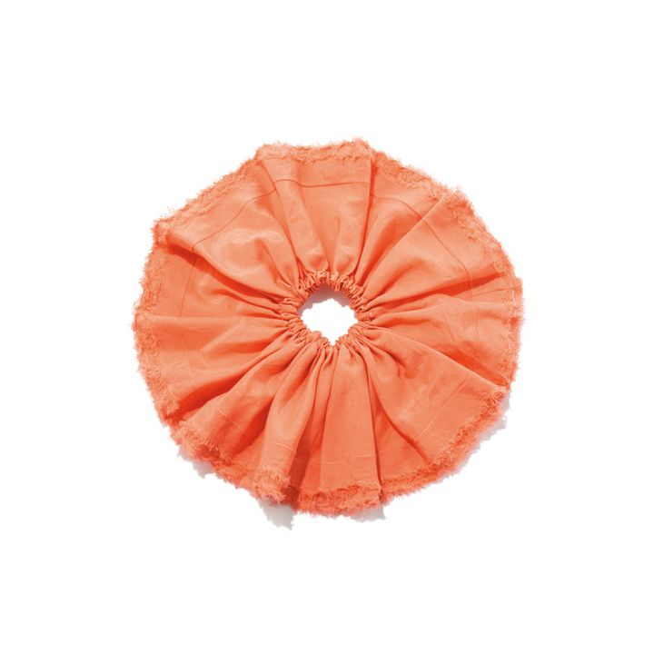 ¥11,000（メゾンドリリス／ジャーナル スタンダード レリューム ルミネ新宿店 TEL. 03-5909-4675）