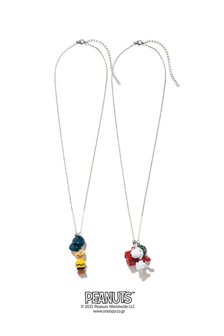 各¥24,200（カジャビジュー TEL. 06-6599-9595）