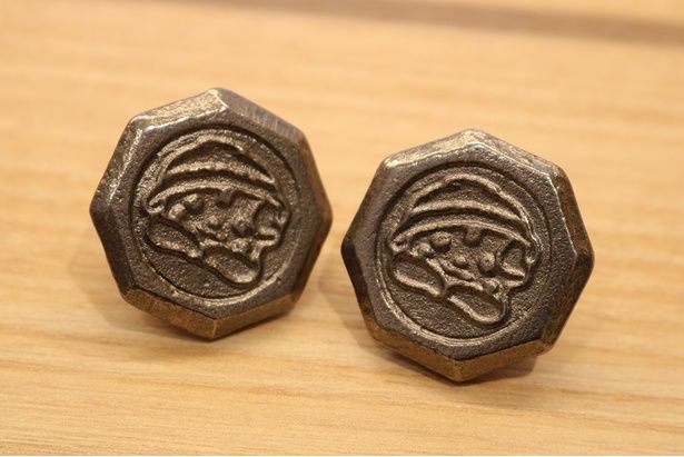 「さのまるベーゴマ」などグッズも販売