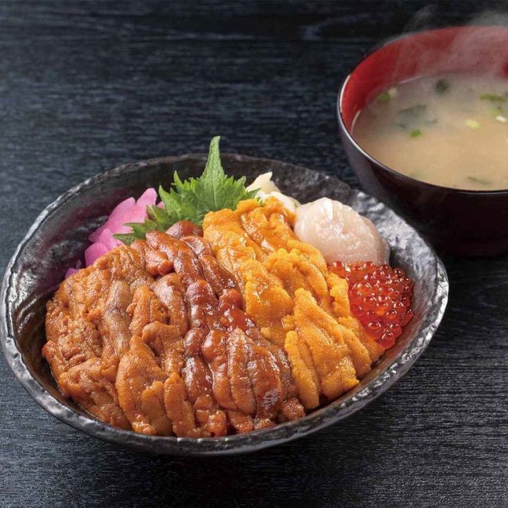 ［余市］うに専門店世壱屋／うに食べ比べ丼 極（味噌汁付き、１食）６，６００円 ※各日限定３０食