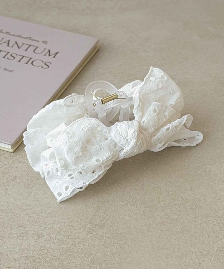 画像1: 出典：3COINS