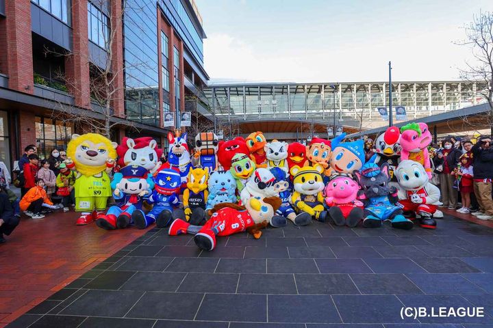 画像: チームマスコット 51体、それぞれの戦い