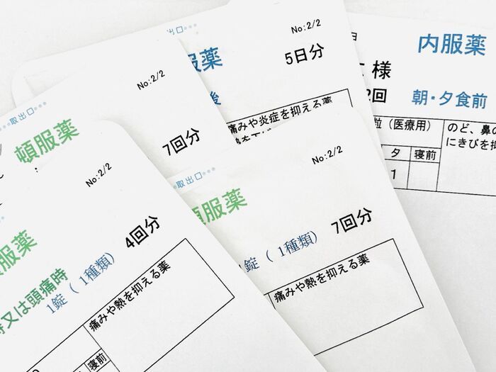 かさばる「薬袋」をスッキリ収納する方法。管理がぐんとラクになりますよ♪