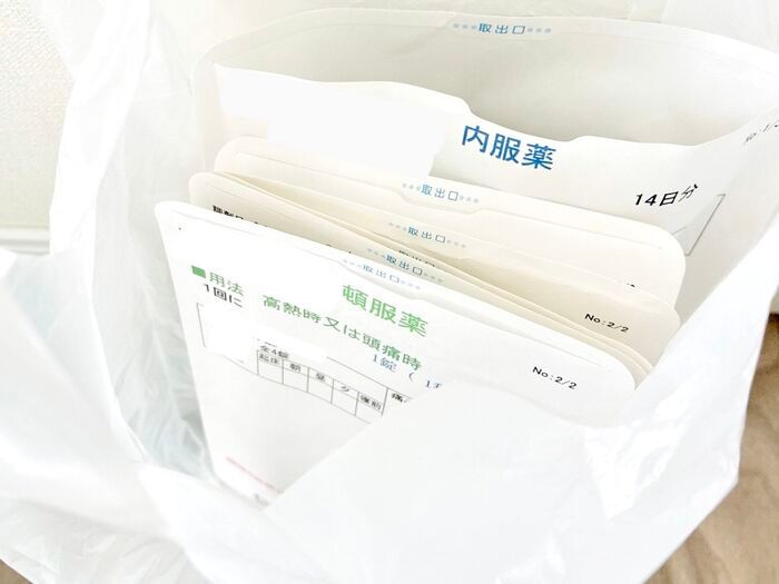 かさばる「薬袋」をスッキリ収納する方法。管理がぐんとラクになりますよ♪