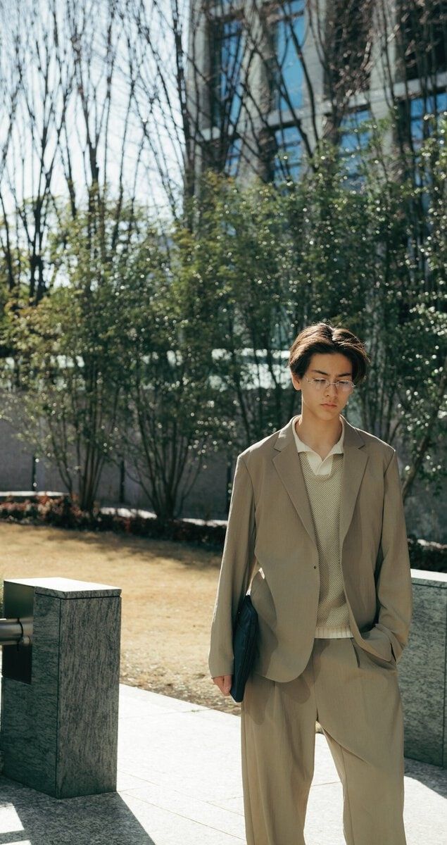 気軽に羽織れる『デサント オルテライン アイオー』のジャケット