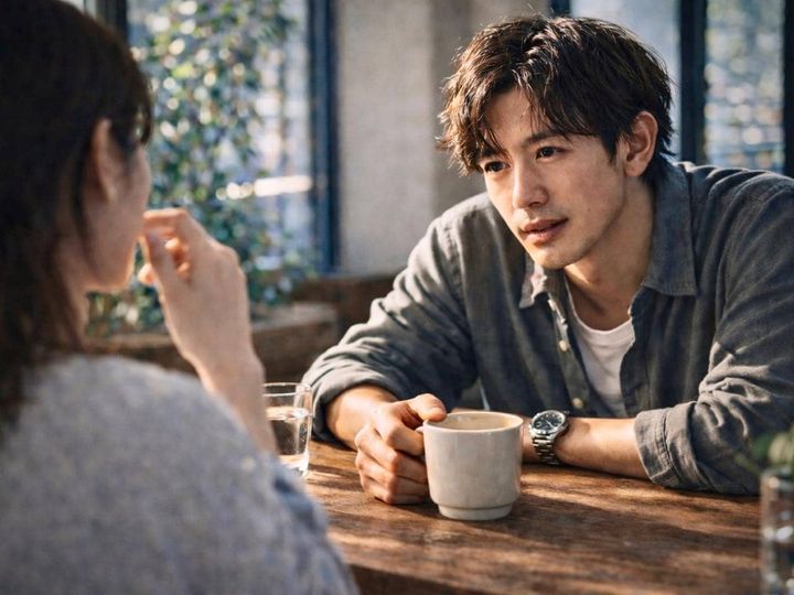 話の聞き方でわかる。男性が本命にだけ見せる“リアクションの違い”