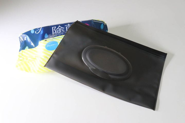 セリア フタ付ウェットシートケース ブラック M ウェットシート