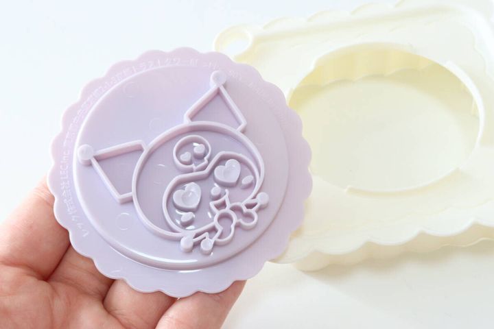 スタンプ付きサンドイッチメーカーKU デザイン