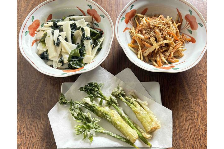 「ウド」1本（筆者は309円で購入）から副菜３品が作れます。「ウドの大木」と言うなかれ、コスパ優秀すぎる！