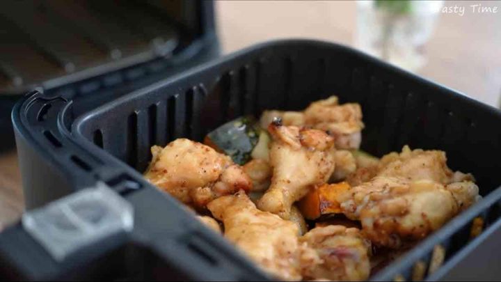 ノンフライヤーで作る「お店級のごちそうレシピ」