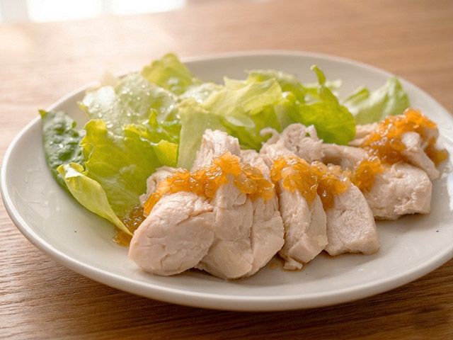 かけるたまねぎ 香味しょうゆ x レンチン蒸し鶏