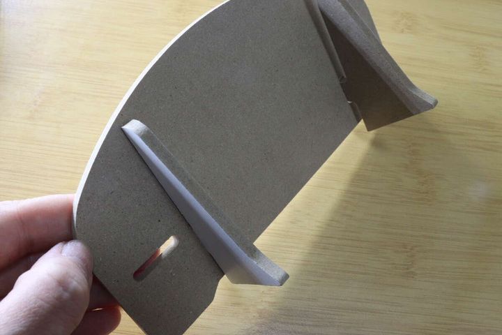 ディスプレイスタンド ワイド 組み立て