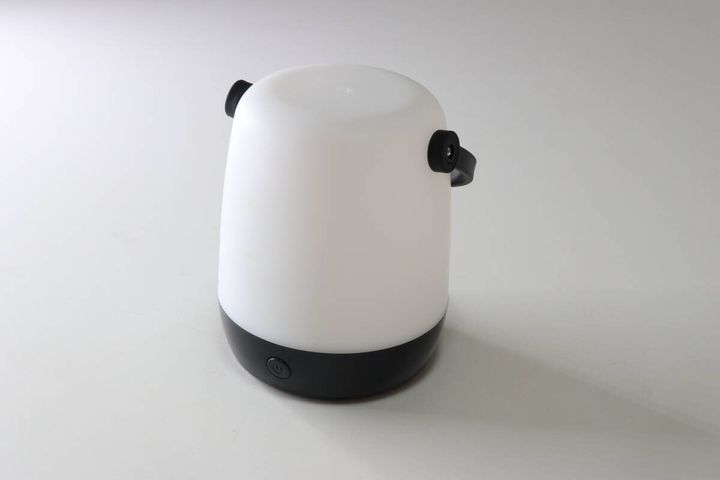 ダイソーのナイトライトのパッケージ