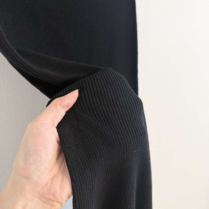 カレンソロジー コットンリブタイトスカート ブラック 素材感 リブ