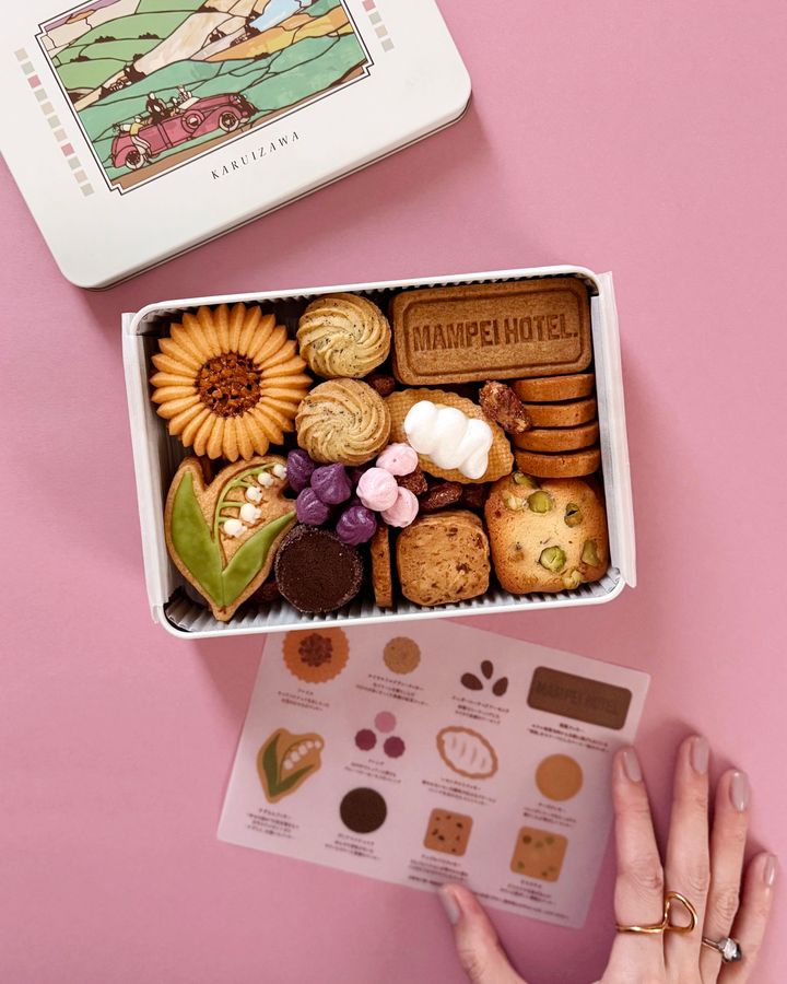 おしゃれでかわいいお取り寄せスイーツ2026◇ 母の日ギフトにもおすすめ、心ときめくクッキー缶＆クッキーサンド【ささやかですてきなもの 大谷有紀 vol.286】