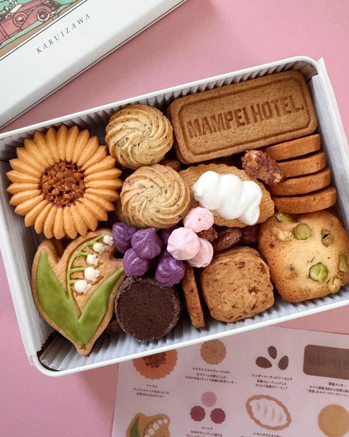 おしゃれでかわいいお取り寄せスイーツ2026◇ 母の日ギフトにもおすすめ、心ときめくクッキー缶＆クッキーサンド【ささやかですてきなもの 大谷有紀 vol.286】