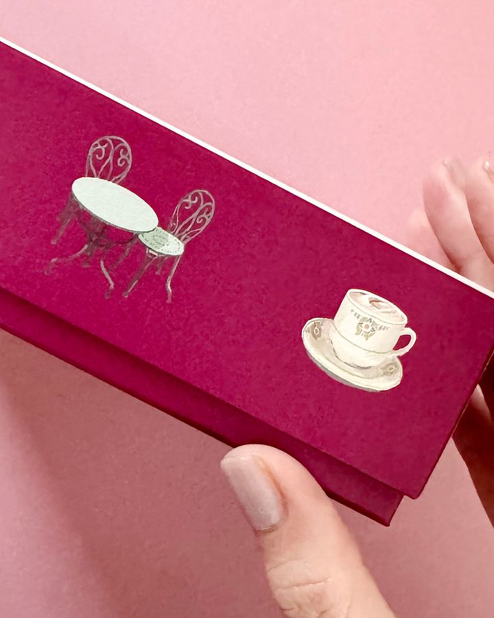 おしゃれでかわいいお取り寄せスイーツ2026◇ 母の日ギフトにもおすすめ、心ときめくクッキー缶＆クッキーサンド【ささやかですてきなもの 大谷有紀 vol.286】