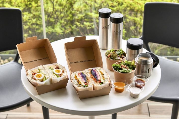 ©︎IN THE LIBRARY hotel and books TOKOROZAWA