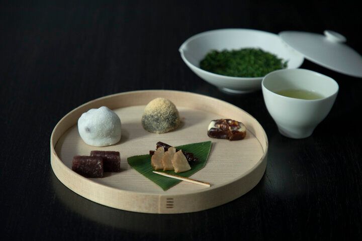 東京駅そばの隠れ家で贅沢体験♪ 大人のためのティーサロン「HIGASHIYA man 丸の内」で都会の鼓動を忘れる静寂のひととき