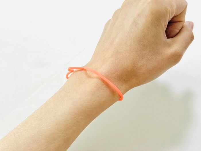 【セリア】可愛すぎて即買い！フルーツ型の〈伸び～るゴム〉がそろそろ必要になってくる季節です♪