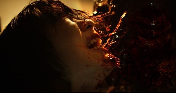 【写真を見る】閲覧注意な場面カットも続々解禁！ [c]2023 Lost Forever Productions, LLC.