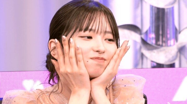 【映像】モデルポーカー美女、可愛すぎる “ほっぺムギュ”の悔し顔