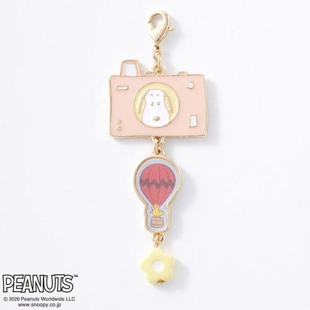 「レディース チャーム」(各979円)