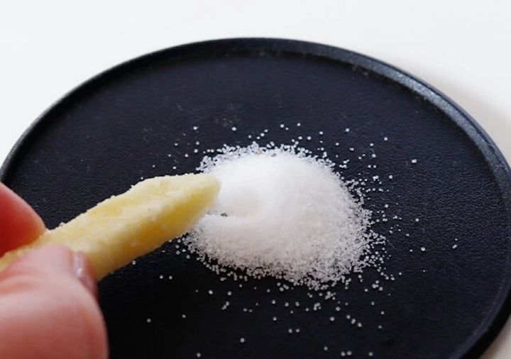 黒トリュフが混ざったトリュフ塩