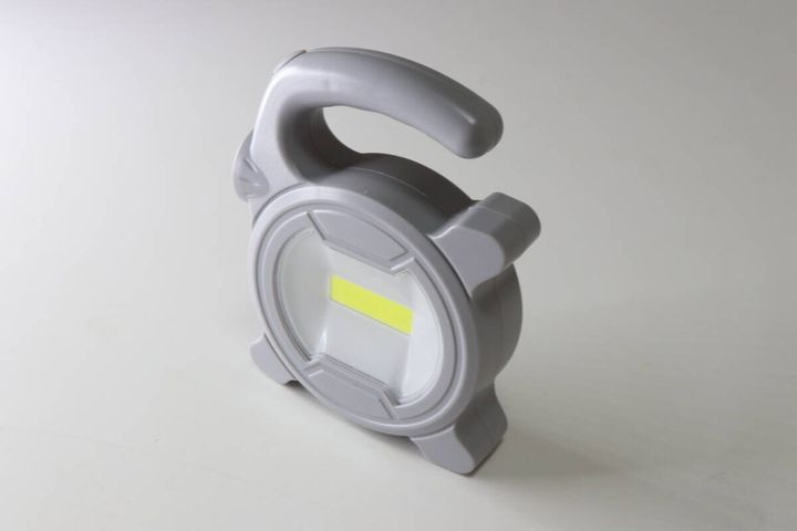 ダイソー 手持ちライト（グレー） デザイン