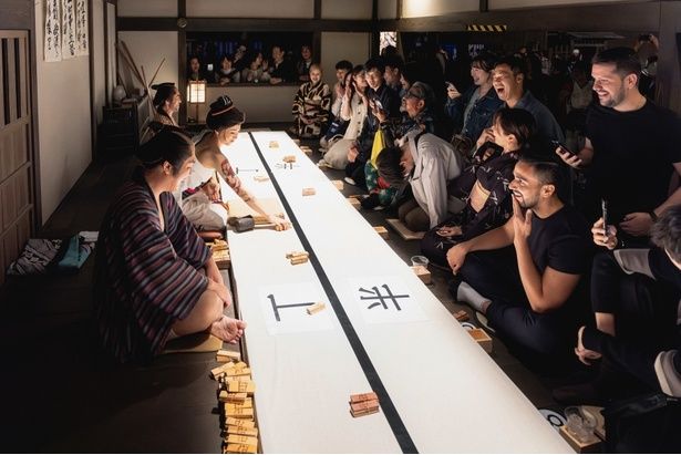 博打の体験など大人な楽しみ方も(「東映太秦映画村」)