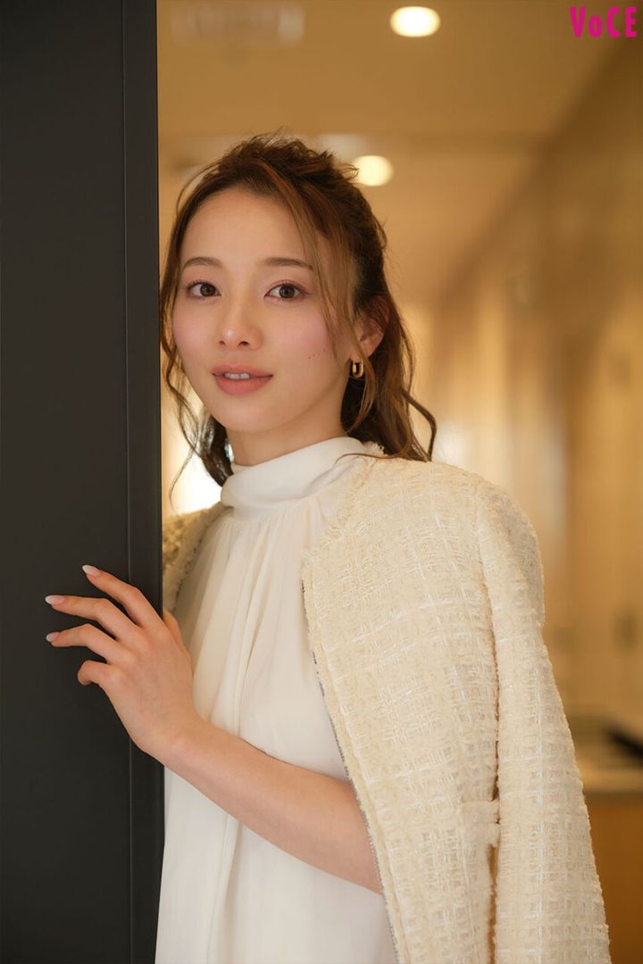 元宝塚歌劇団 雪組トップ娘役 夢白あやさん