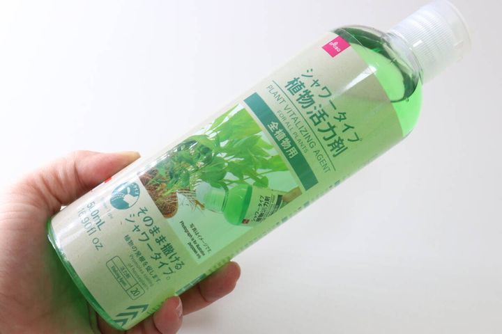 シャワータイプ植物活力剤（500mL、全植物用）