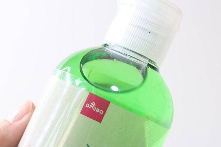 シャワータイプ植物活力剤（500mL、全植物用） 中身