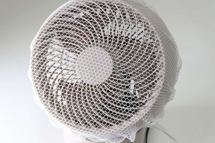ダイソーのサーキュレーターカバー（無地、ホワイト）の使用例