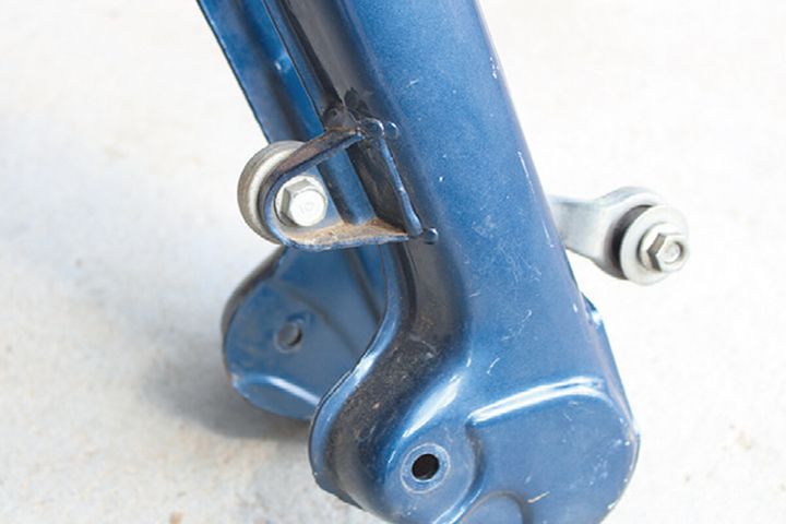 パーツがないなら削ればいい。2年限定の稀少車「ポートカブ」を流用術で再生