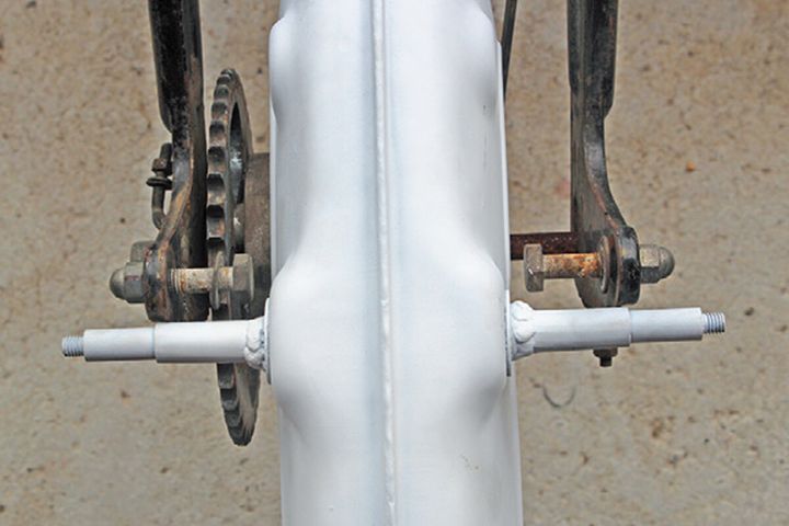 パーツがないなら削ればいい。2年限定の稀少車「ポートカブ」を流用術で再生