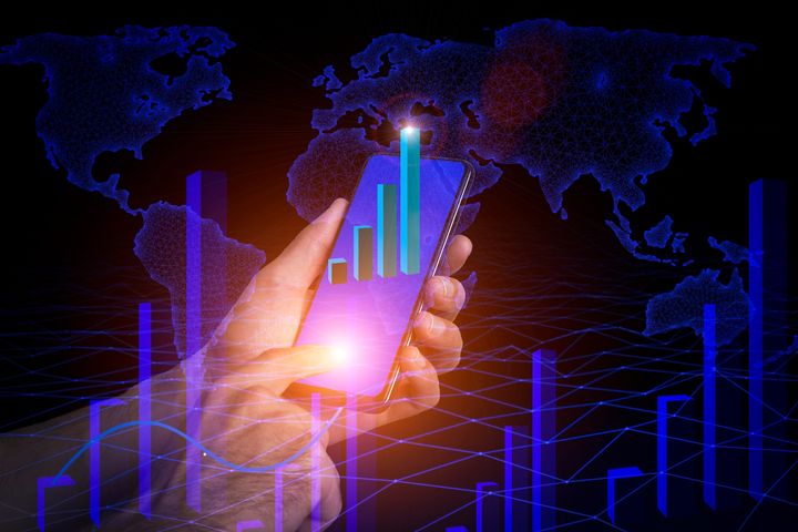 「+」から始まる番号は国際電話。大手通信キャリアを名乗る不審な着信に注意！