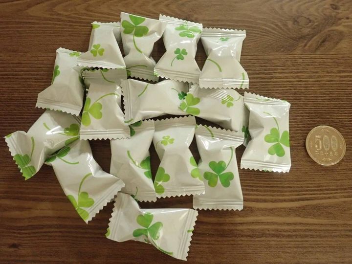 DAISO(ダイソー)：全農 北海道産 富良野メロンキャンディ 50g