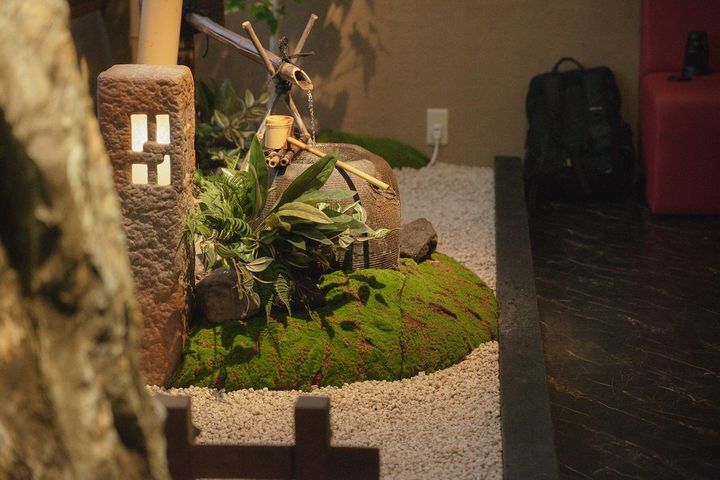 店内の庭園