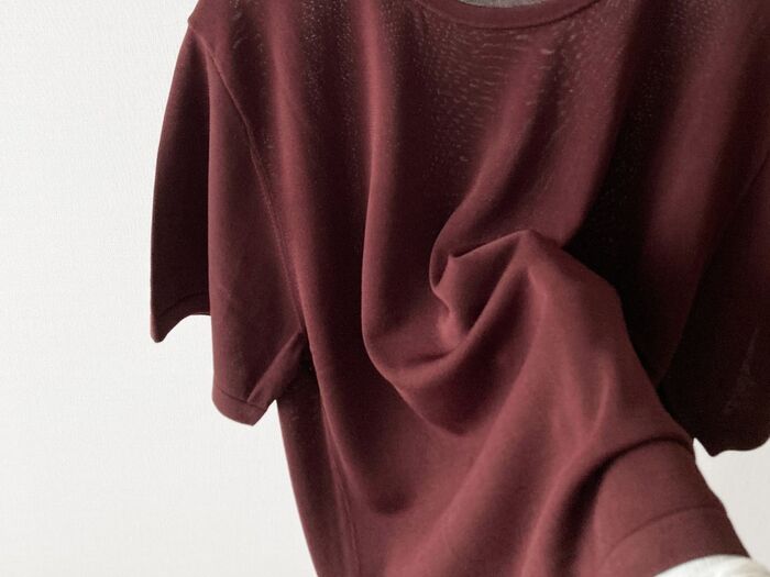 【ユニクロ：シー】40代・50代の「Tシャツ」コーデに大抜擢！1枚あると重宝しますよ♪