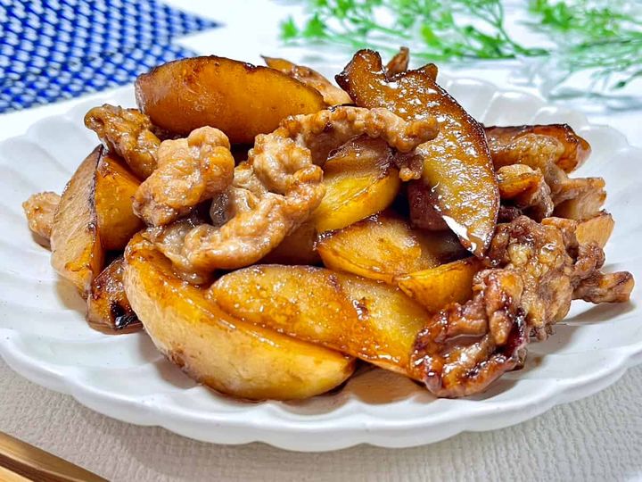 じゃがいもと豚肉の照り焼き