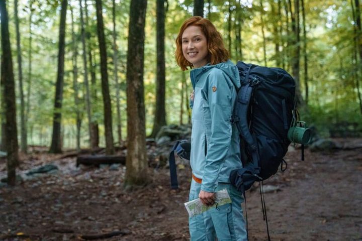 離婚した女性がサバイバル・キャンプに参加！Netflix映画『初心者のための幸せガイド』